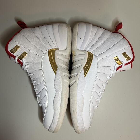 Size 5.5Y - Air Jordan 12 Retro FIBA (GS) - Picture 7 of 9